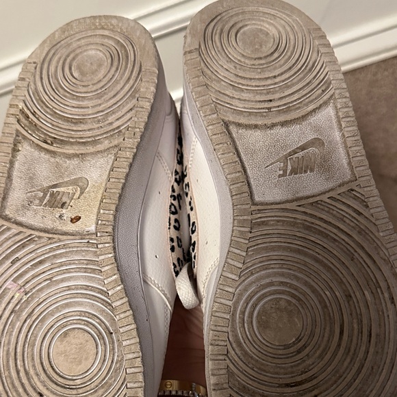 Nike Women's White and Leopard Print Sneakers - Picture 4 of 6